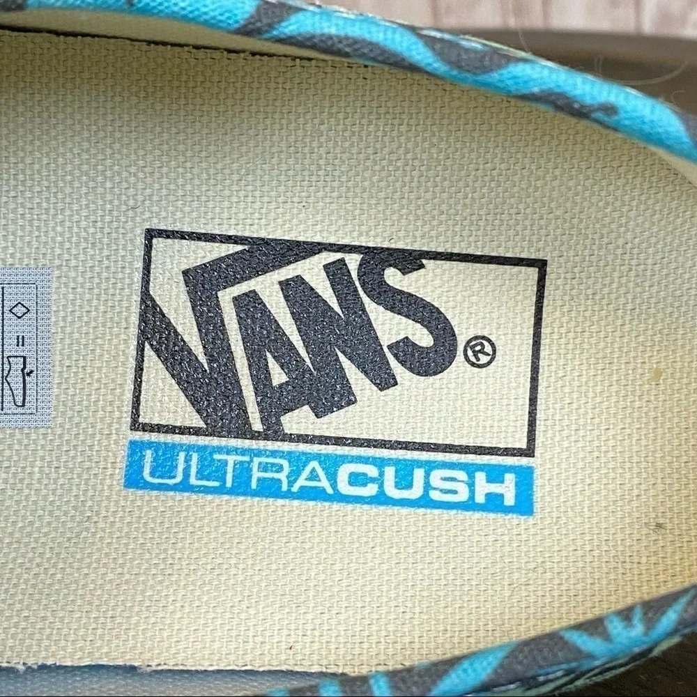 Vans Authentic SF Tribal Check‎ Multicolor Sneaker Size 6 Women